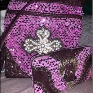 Cattlemens cross body and wallet